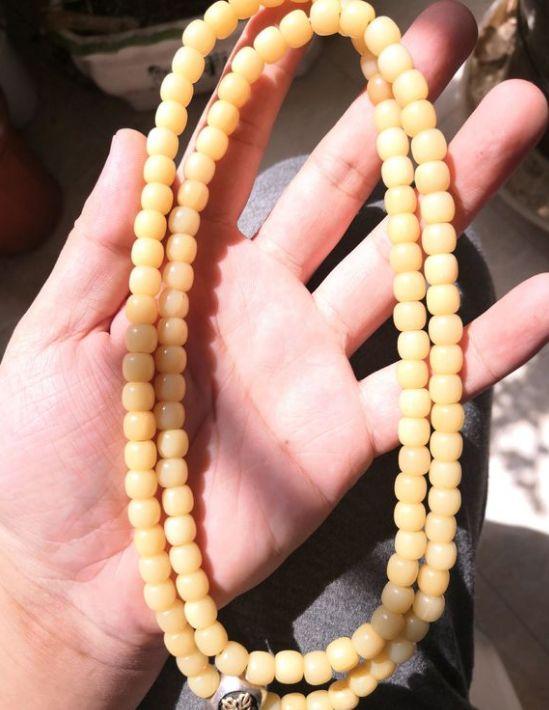 能玩透的文玩手串,文玩什么骨头最好值得收藏