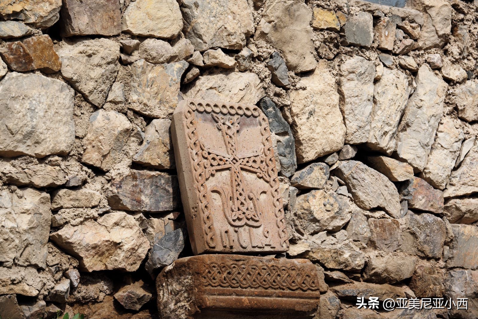 我在亚美尼亚,见证世界的边缘