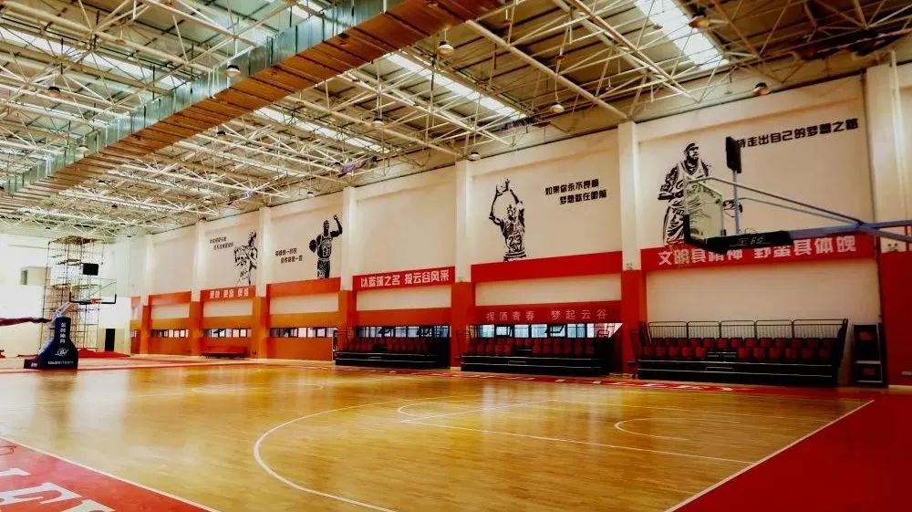 您身边的释放压力的休闲运动场所,家门口的专业运动场地