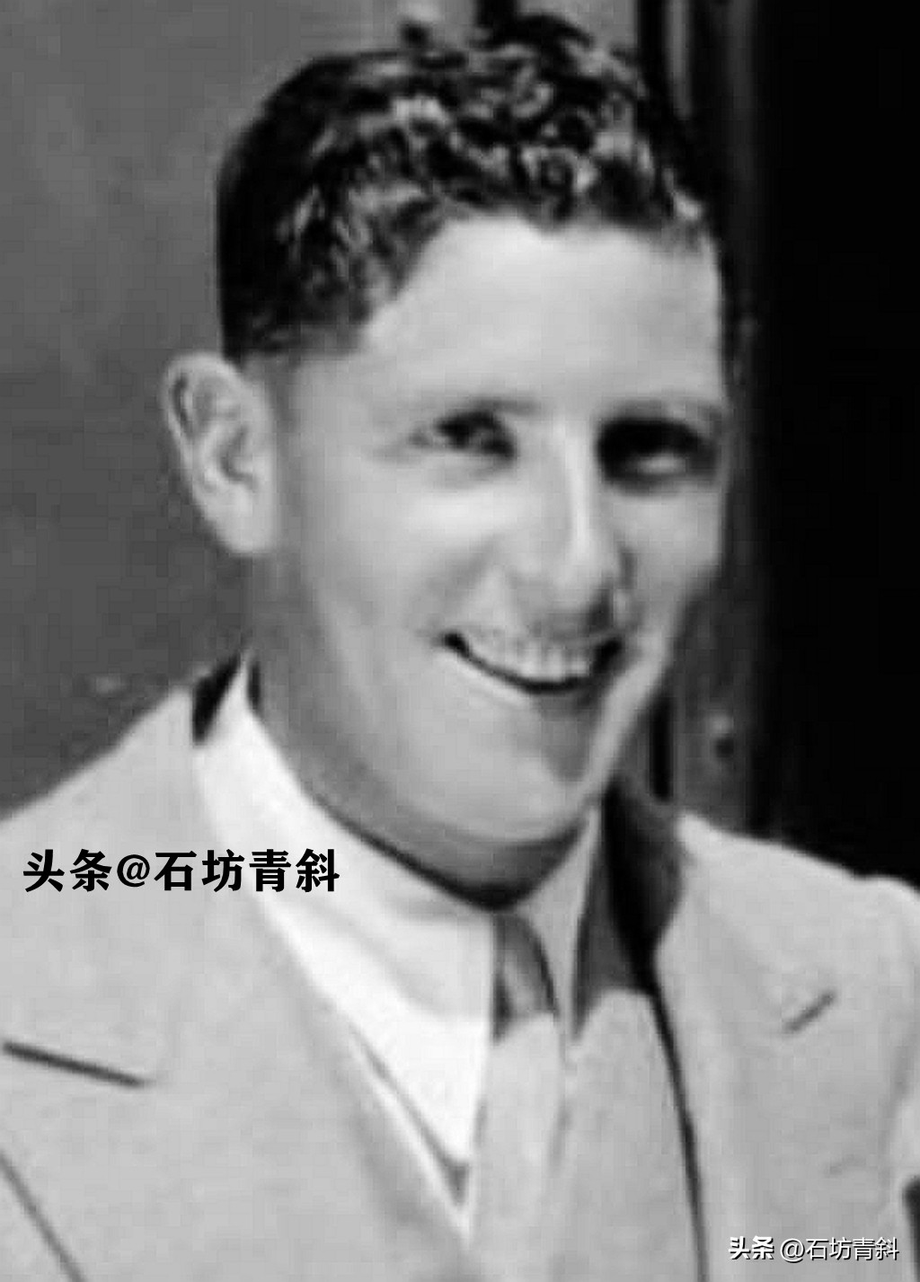 23岁被好莱坞封杀，拒绝减薪，性取向遭质疑，晚年出书揭黑幕