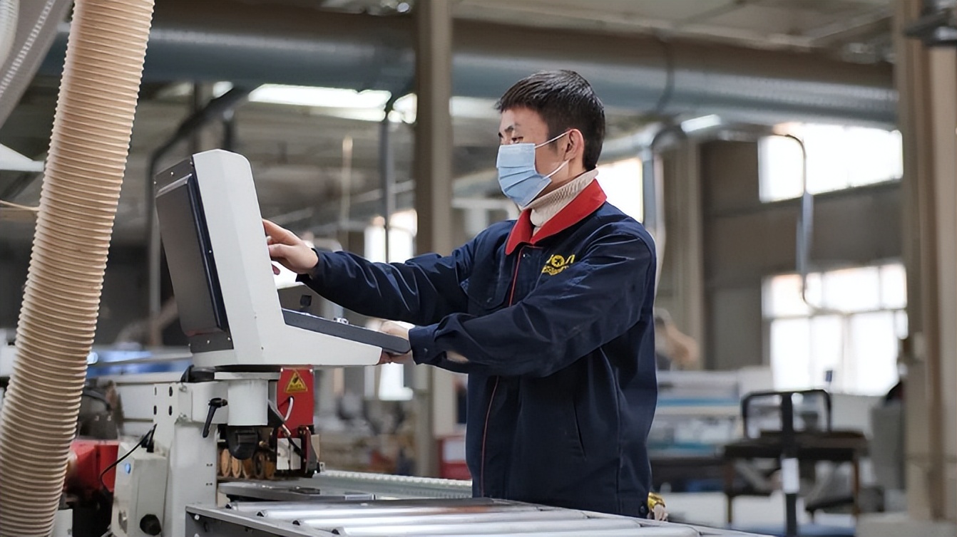 左岸风情渭南,左岸风情刘忠现在的情况