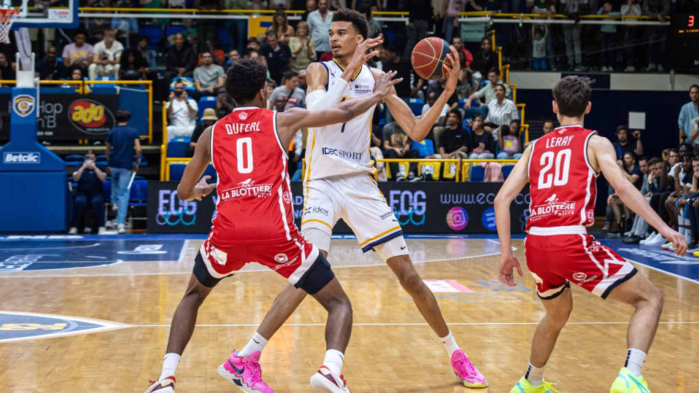 文班亚马谈首秀低迷,文班亚马首秀表现引热议