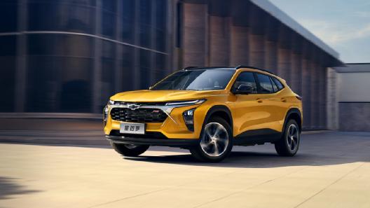 雪佛兰星迈罗最低配试驾,大黄蜂星迈罗2022款落地价