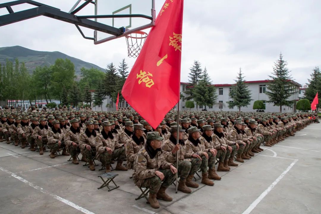 热血、感动、誓言……新兵的告别晚会激情澎湃、看点满满