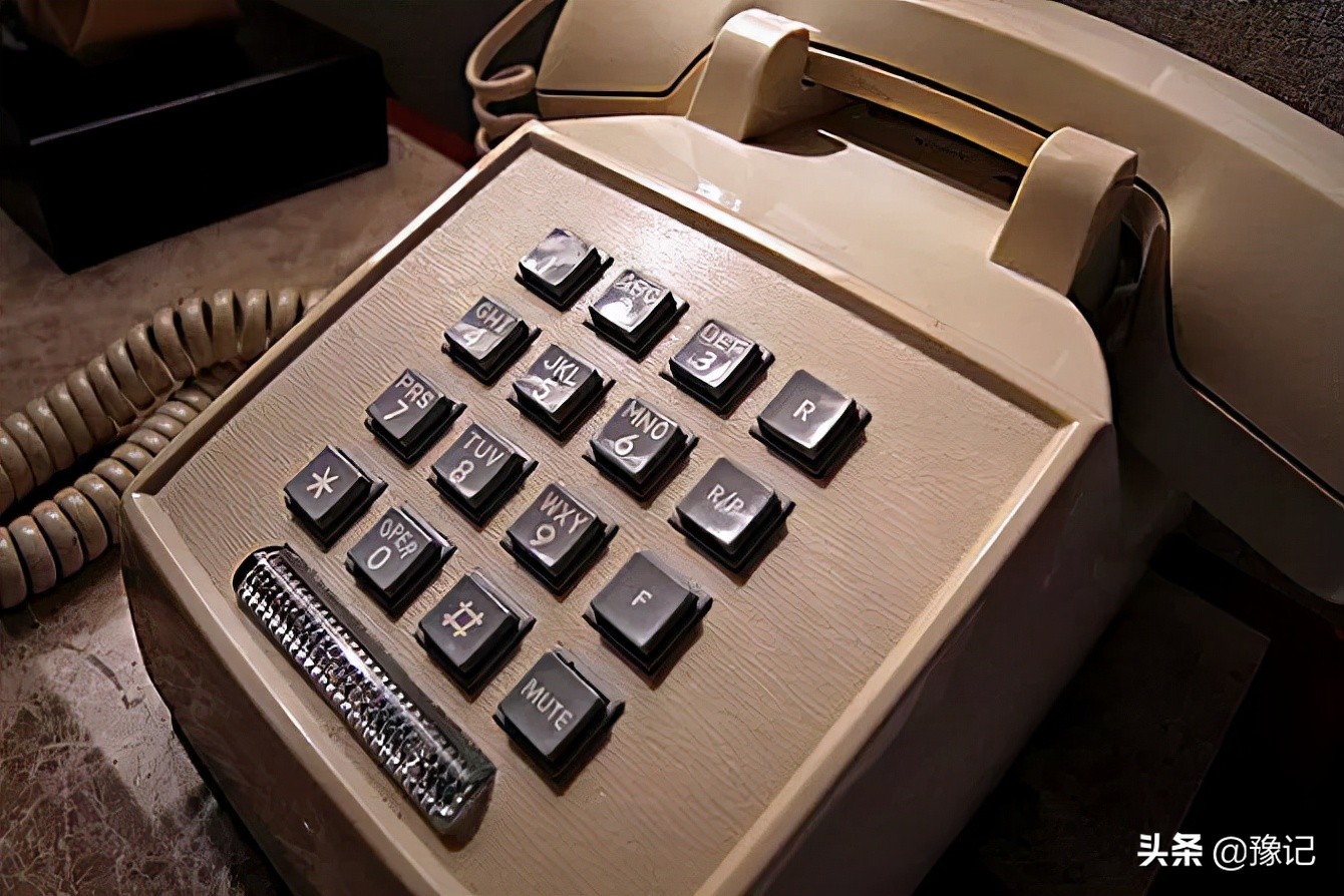 我用了七部手机，见证电话发展四十年