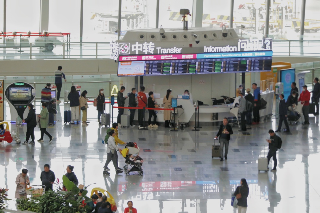 大兴机场发布五一提醒,假期临近大兴机场将迎出行小高峰
