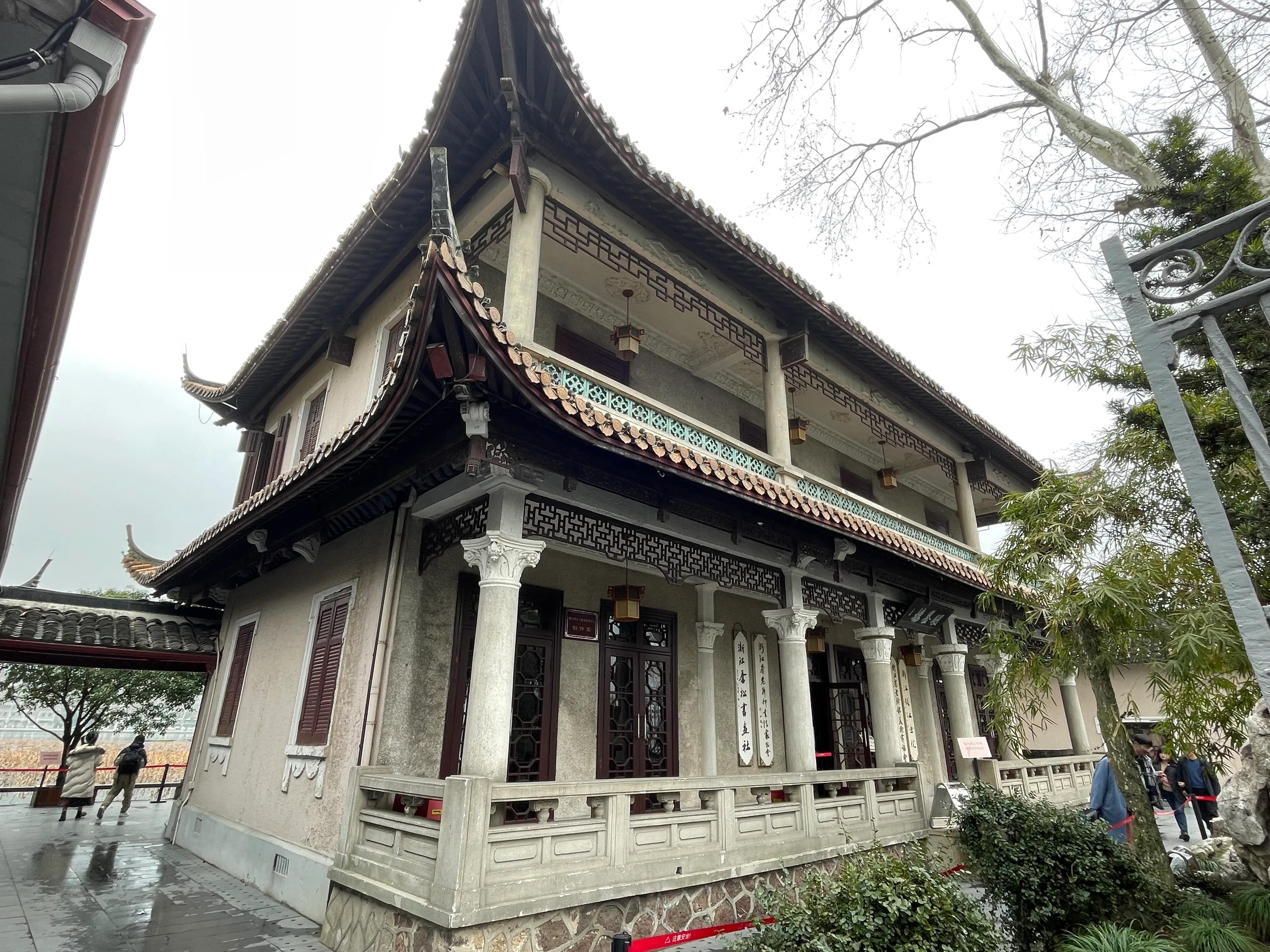 杭州一日游跟团游太湖,杭州西湖三日游旅游线路行程表