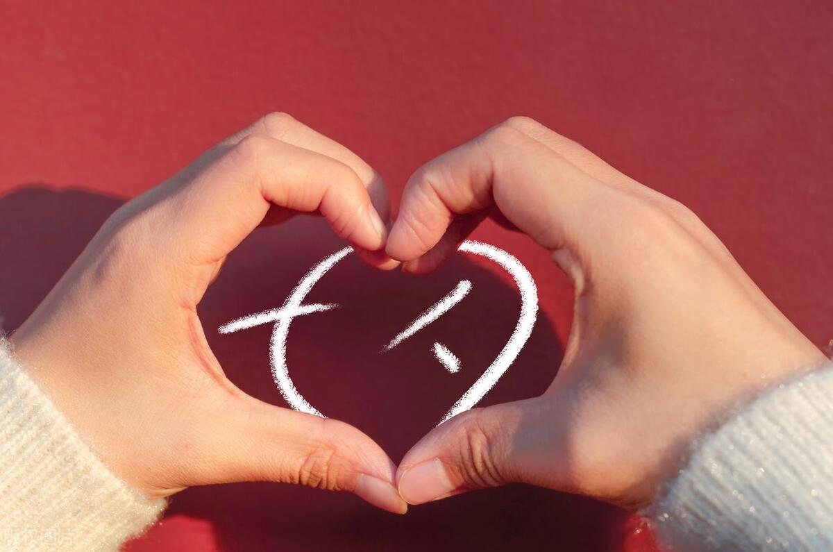 20岁女生嫁给了同龄有钱人,20岁女子嫁了30岁男人