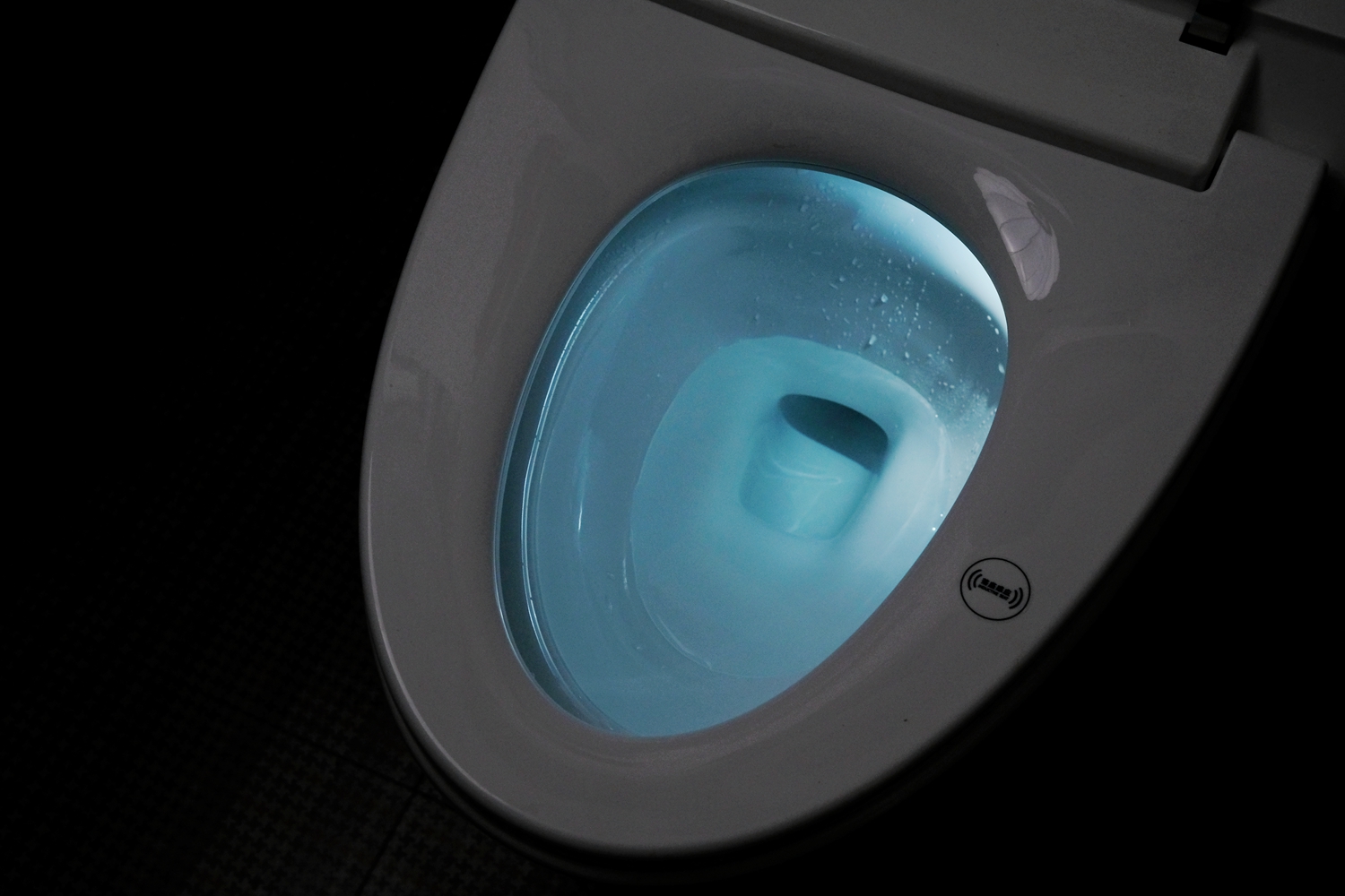 箭牌马桶1135的优缺点,箭牌智能马桶1102好还是1135好