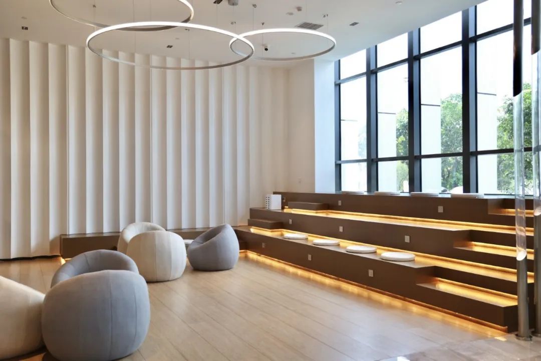 白云机场t1航站楼附近的酒店,广州白云机场附近住宿攻略