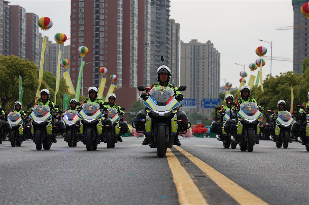 绿色中国行走进大美南阳直播,绿色中国行走进明月山乌兰图雅