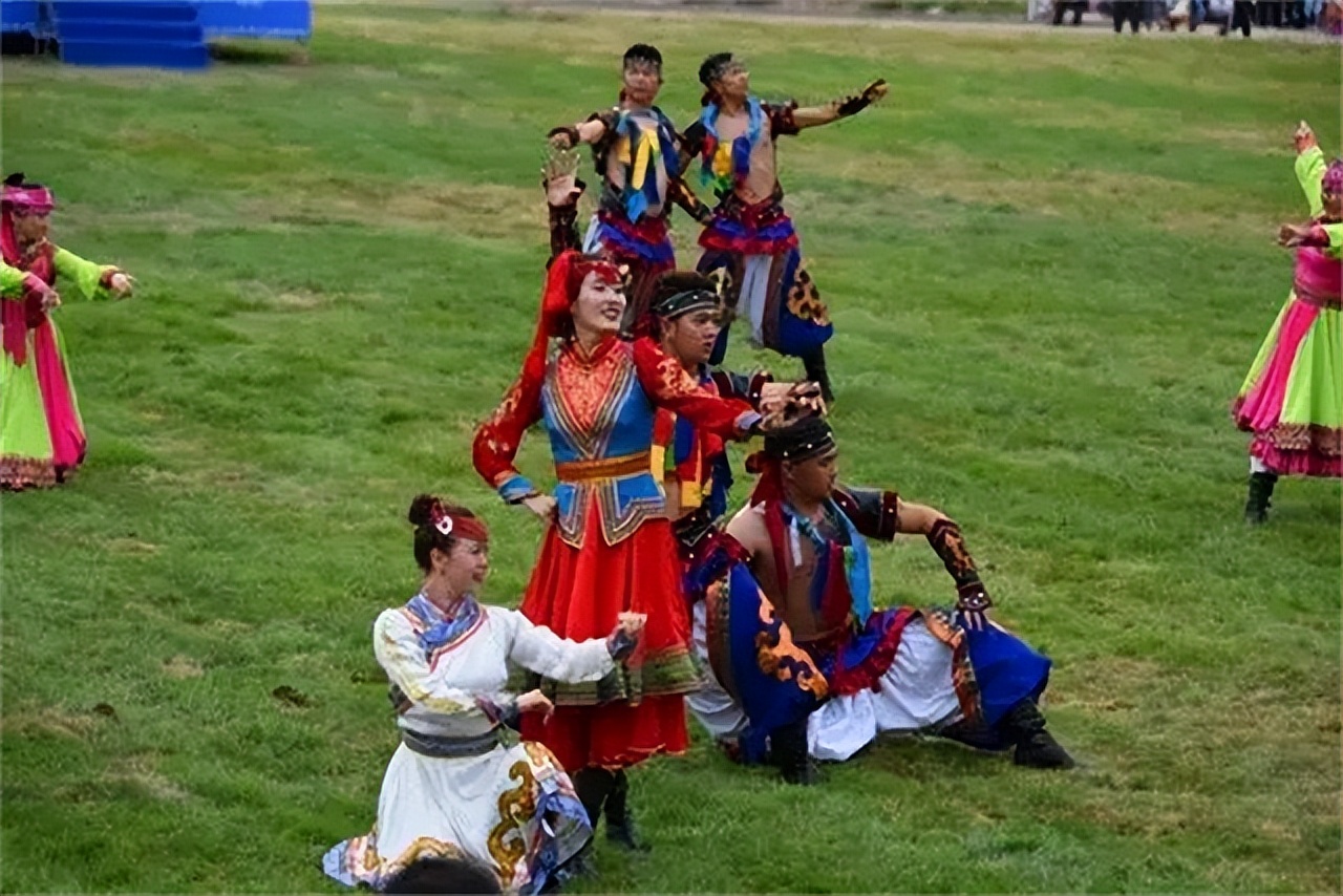 仪式、音声与女性角色的构建——科尔沁右翼前旗婚礼仪式考察