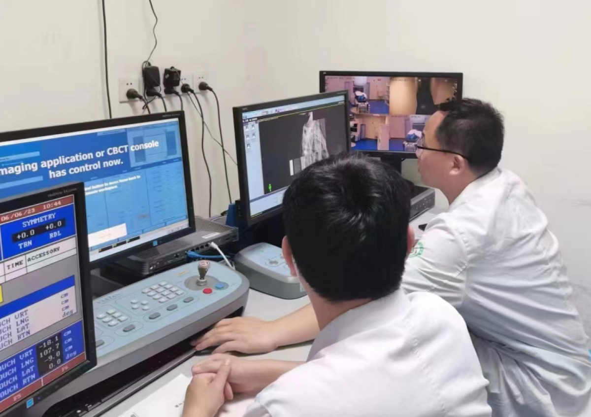 漯河二院放疗再突破！恶性肿瘤“超分割”精准治疗​