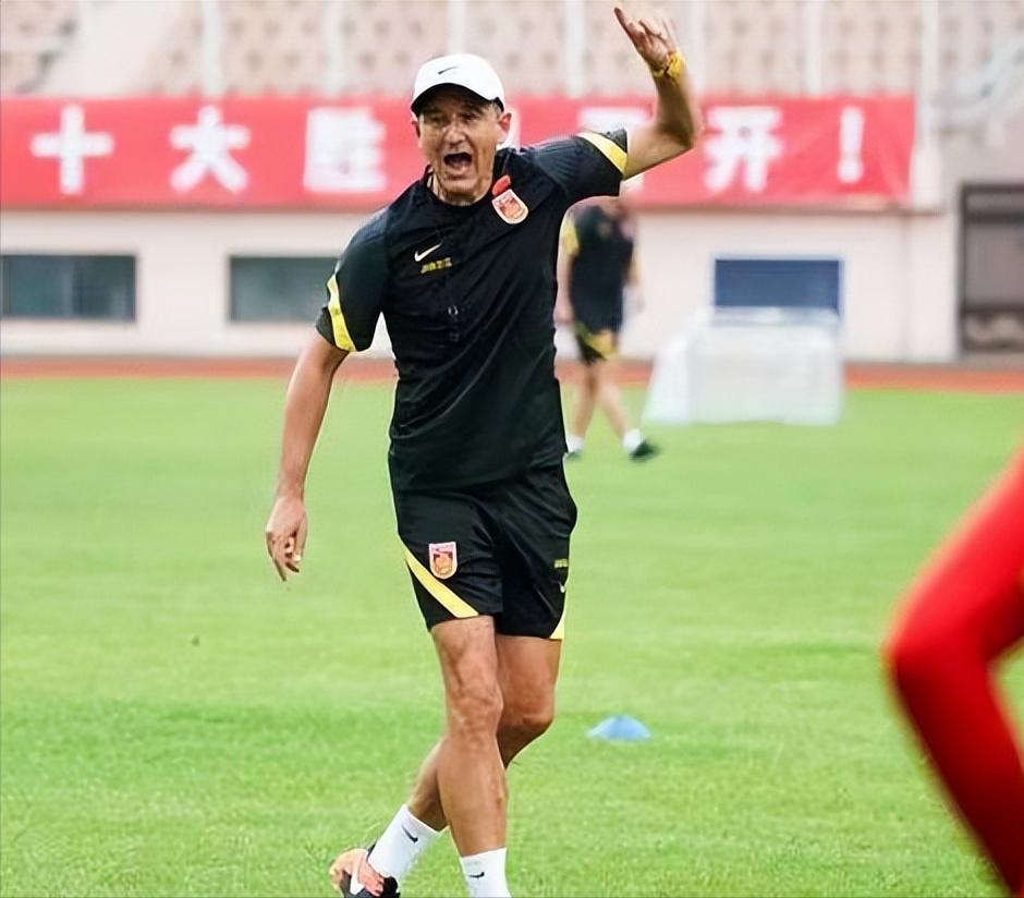 扬科维奇出任国足主教练,国足主帅扬科维奇重申国足目标