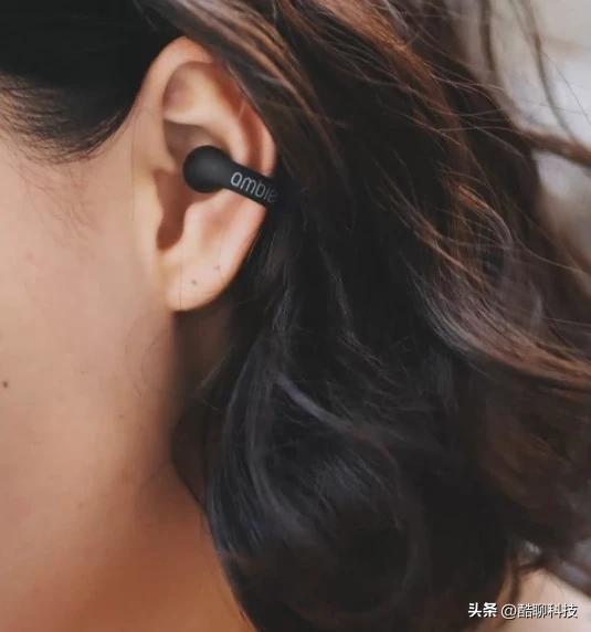 半入耳式蓝牙耳机推荐不伤耳朵,夹耳式蓝牙耳机真的好用吗