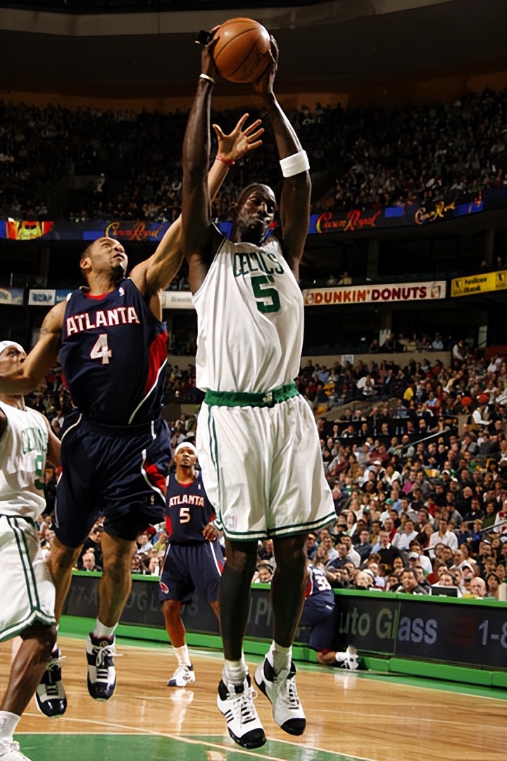 连续两轮抢七，詹皇45分对飚绿军三巨头，08年凯尔特人夺冠有多难