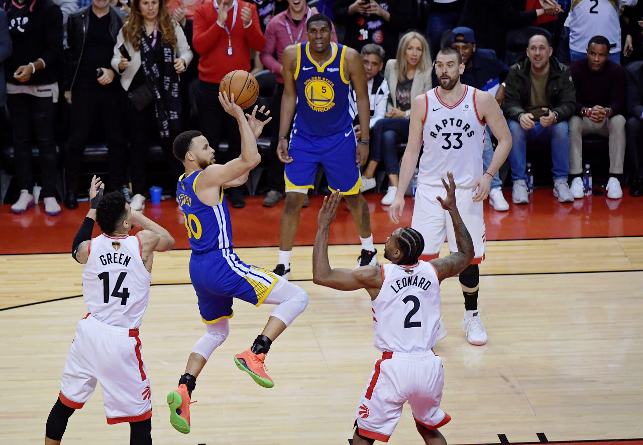 纳斯出任76人队主教练,纳斯出任76人主教练