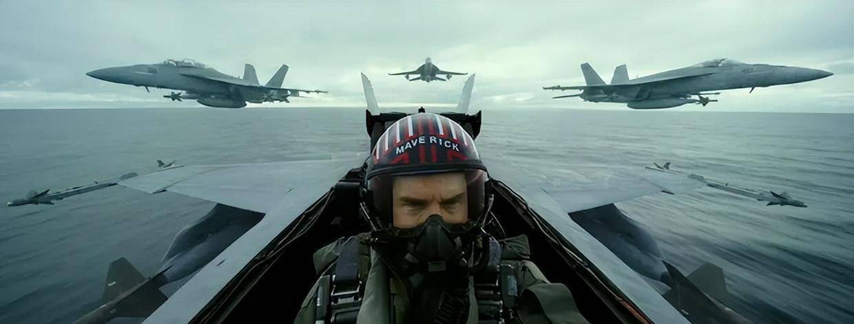 壮志凌云吐槽,壮志凌云2vs战狼2