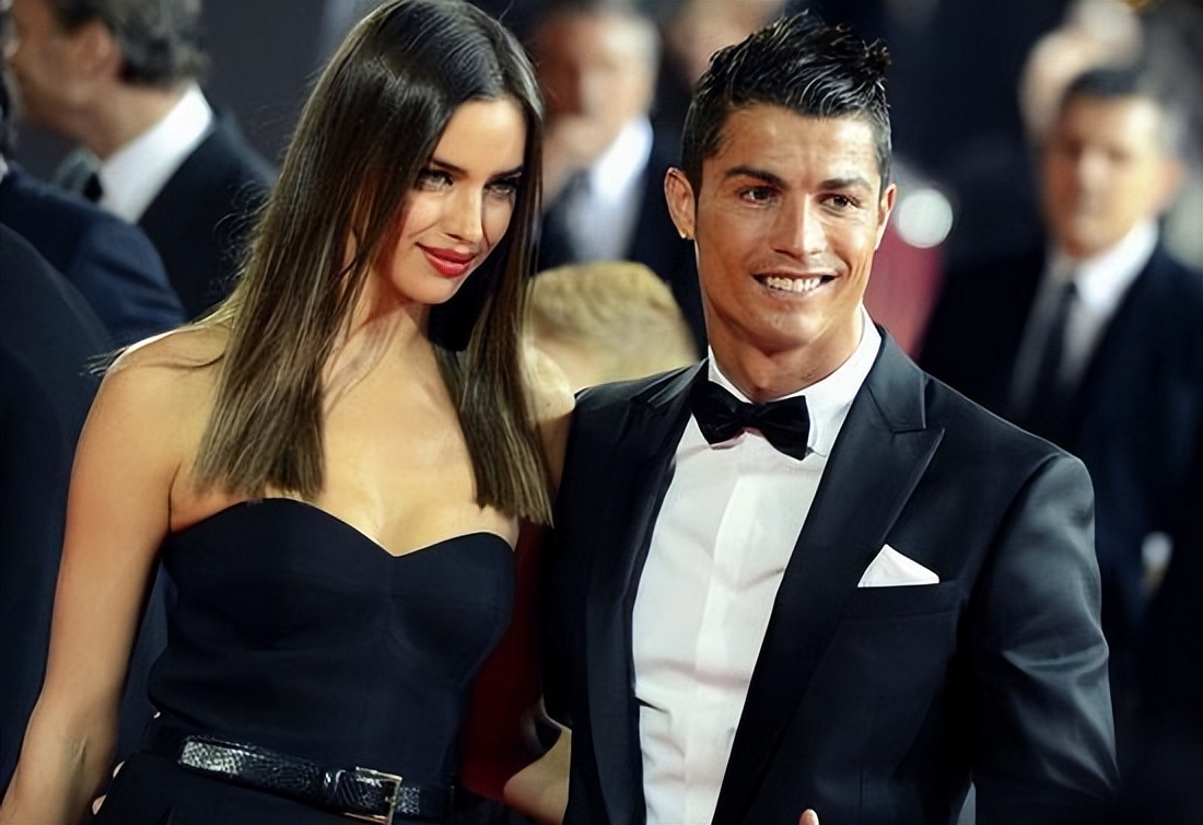 c罗龙凤胎儿子不幸夭折有谁安慰,c罗女友生了几胞胎