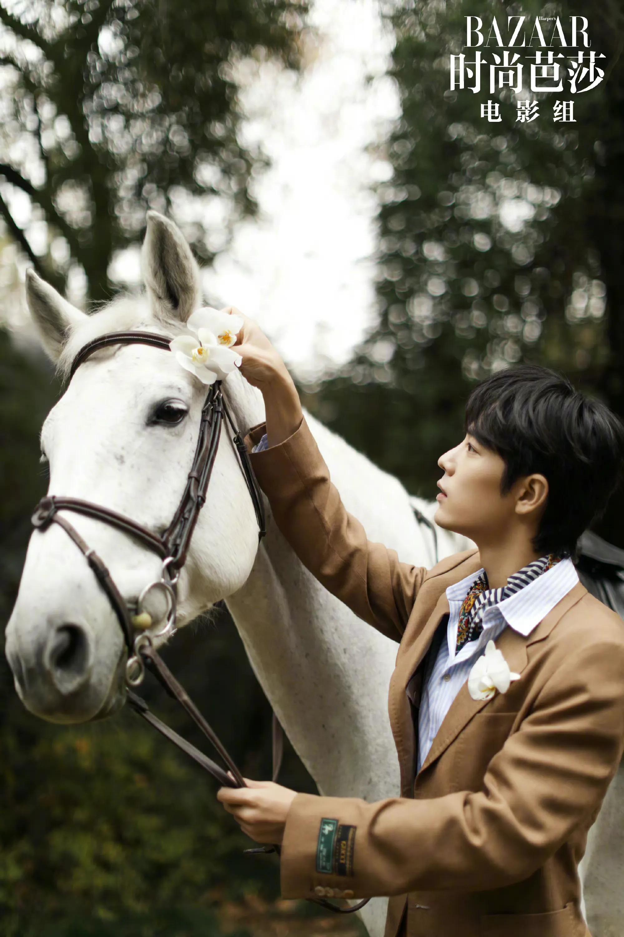 时尚芭莎肖战银发造型高清,肖战登时尚芭莎封面人物