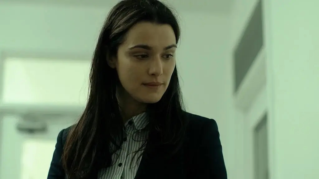 大尺度电影分享5部，只为一睹邦德嫂的盛世美颜