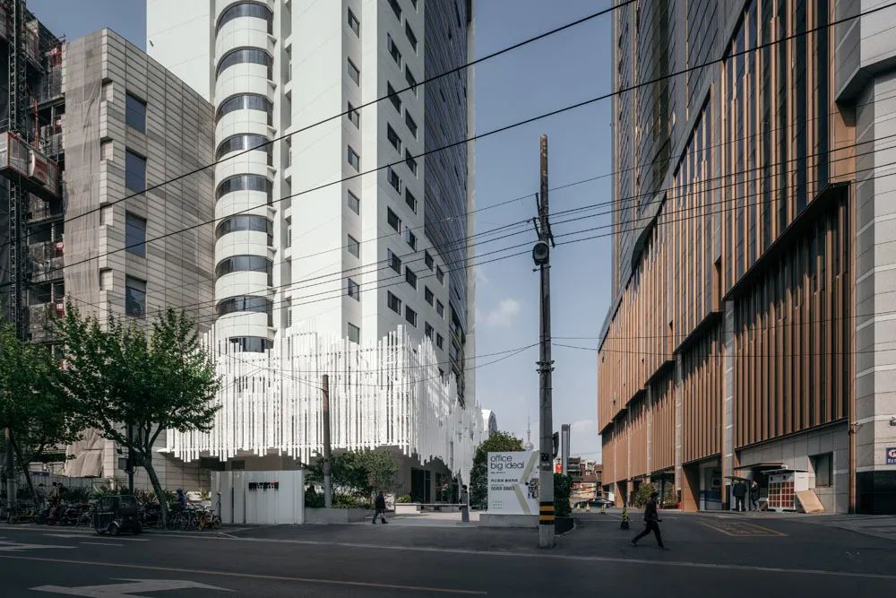 钢雨:德必上海书城WE改造设计/WutopiaLab