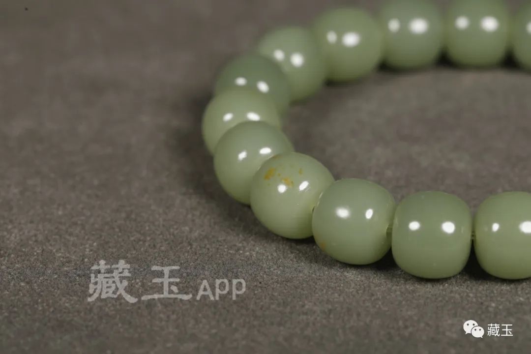 最惊艳的玉雕手串,极品玉雕手串图片大全