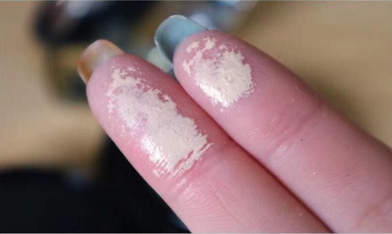 十大公认好用的粉底气垫,ysl皮革气垫和兰蔻菁纯气垫