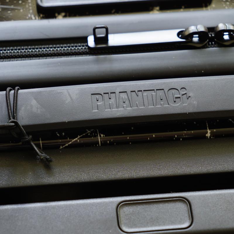 地平线八号行李箱周杰伦代言的吗,地平线行李箱周董