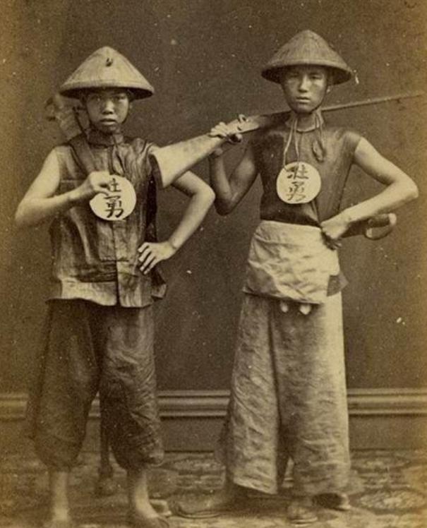 清朝兵勇有多强,清朝兵衣服上的兵和勇有什么区别