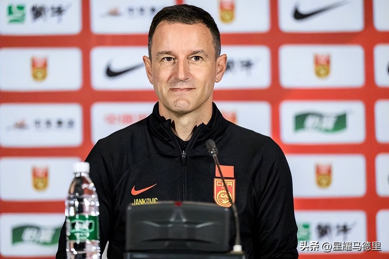 新西兰华人热情助阵国足！客队4区球票售罄，票价最贵342元仍抢光