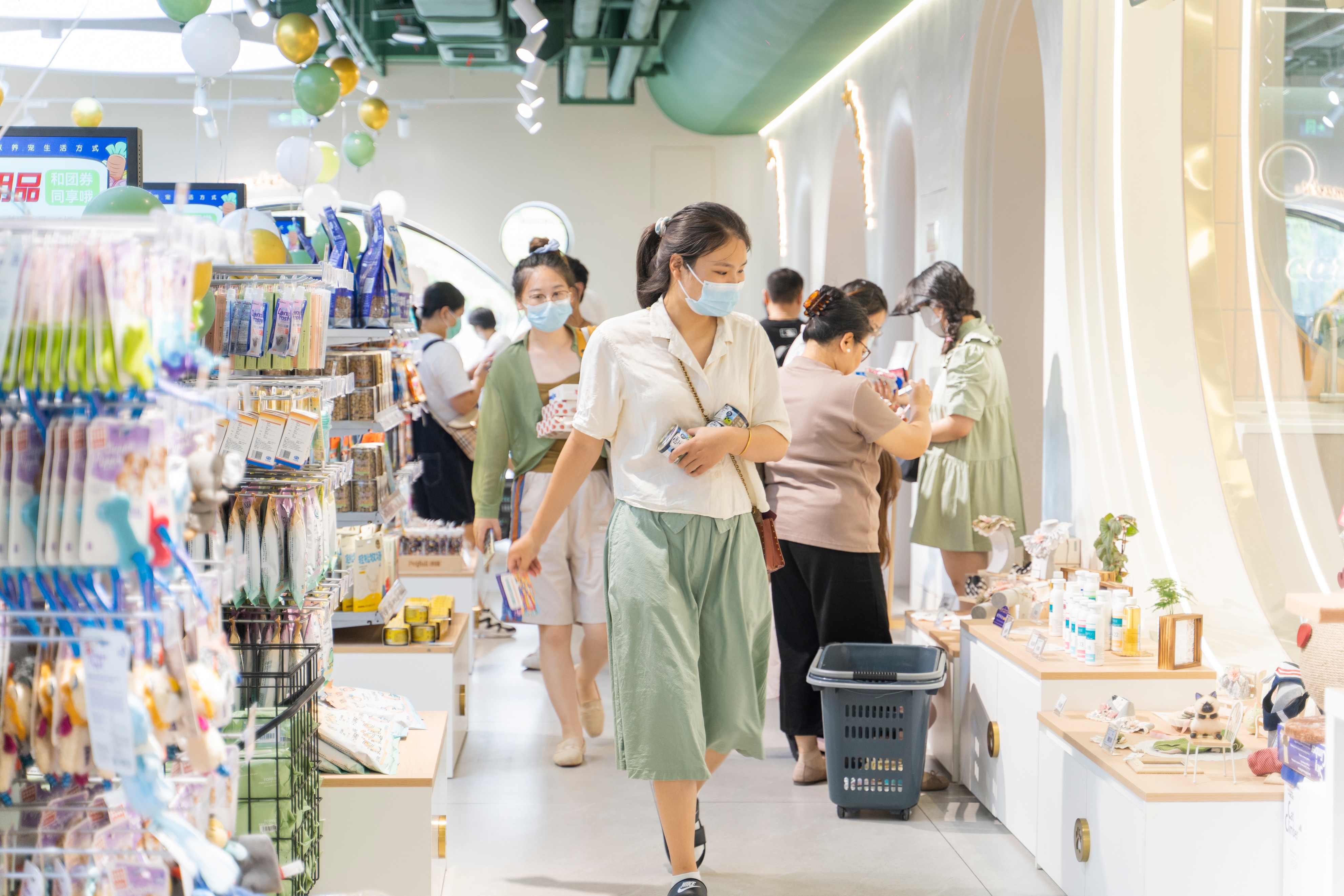 打造精致养宠新体验，极宠家2000㎡苏州旗舰店盛大开业