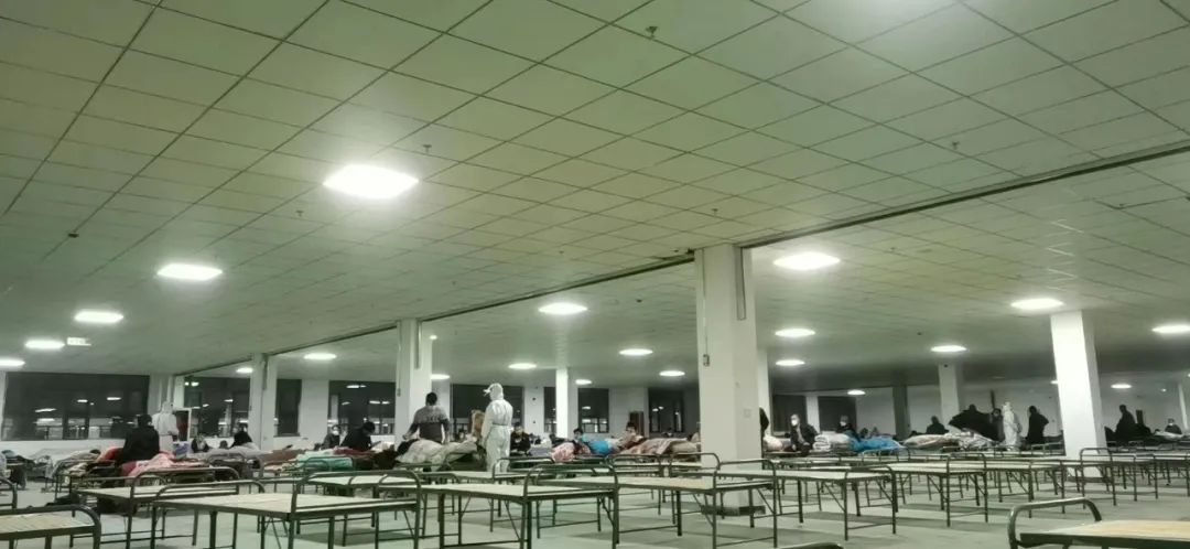 新冠小孩发烧2天,新冠小孩发烧6天了