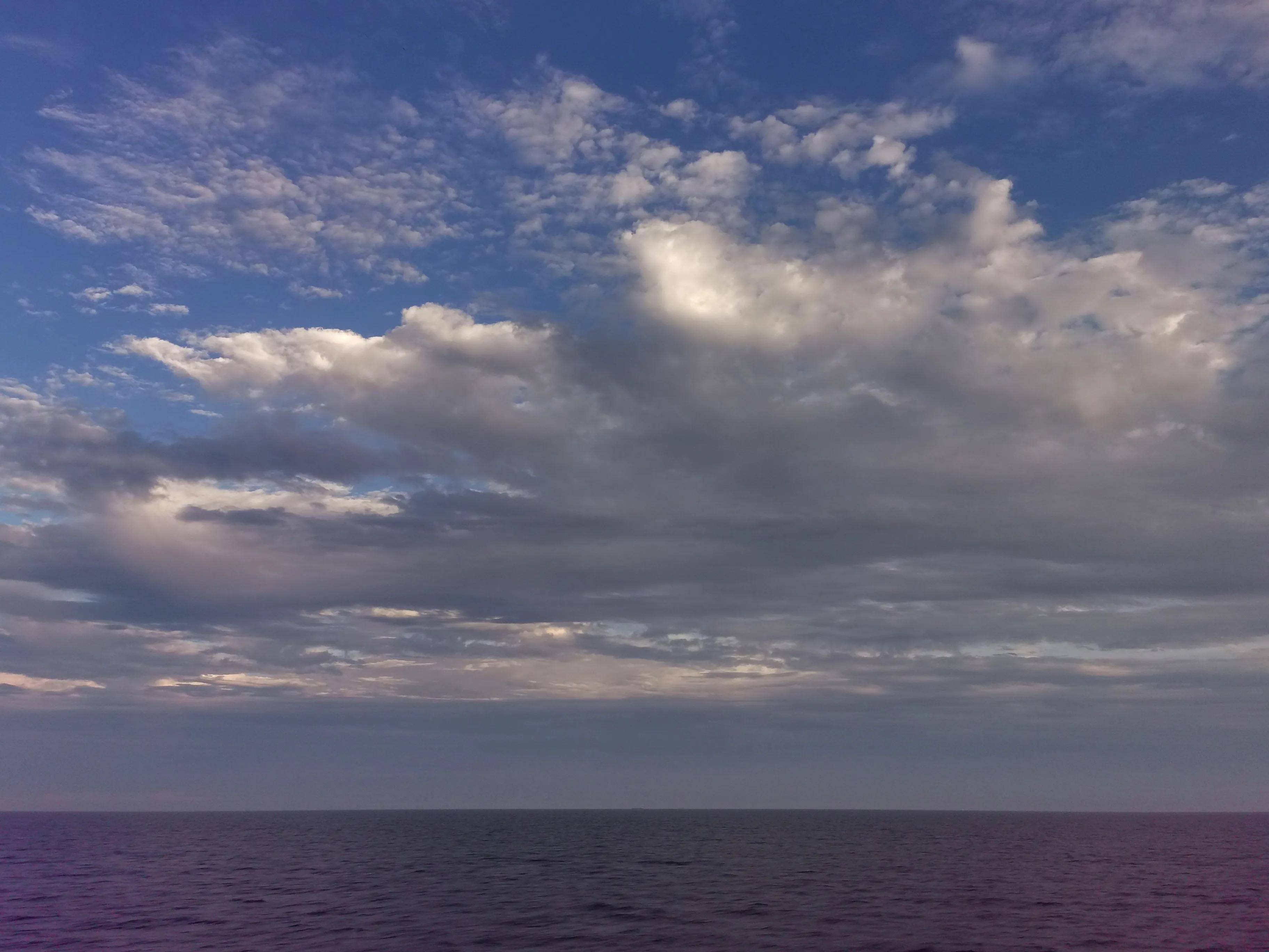 中山广场大连老视频,大连中山广场百年沧桑