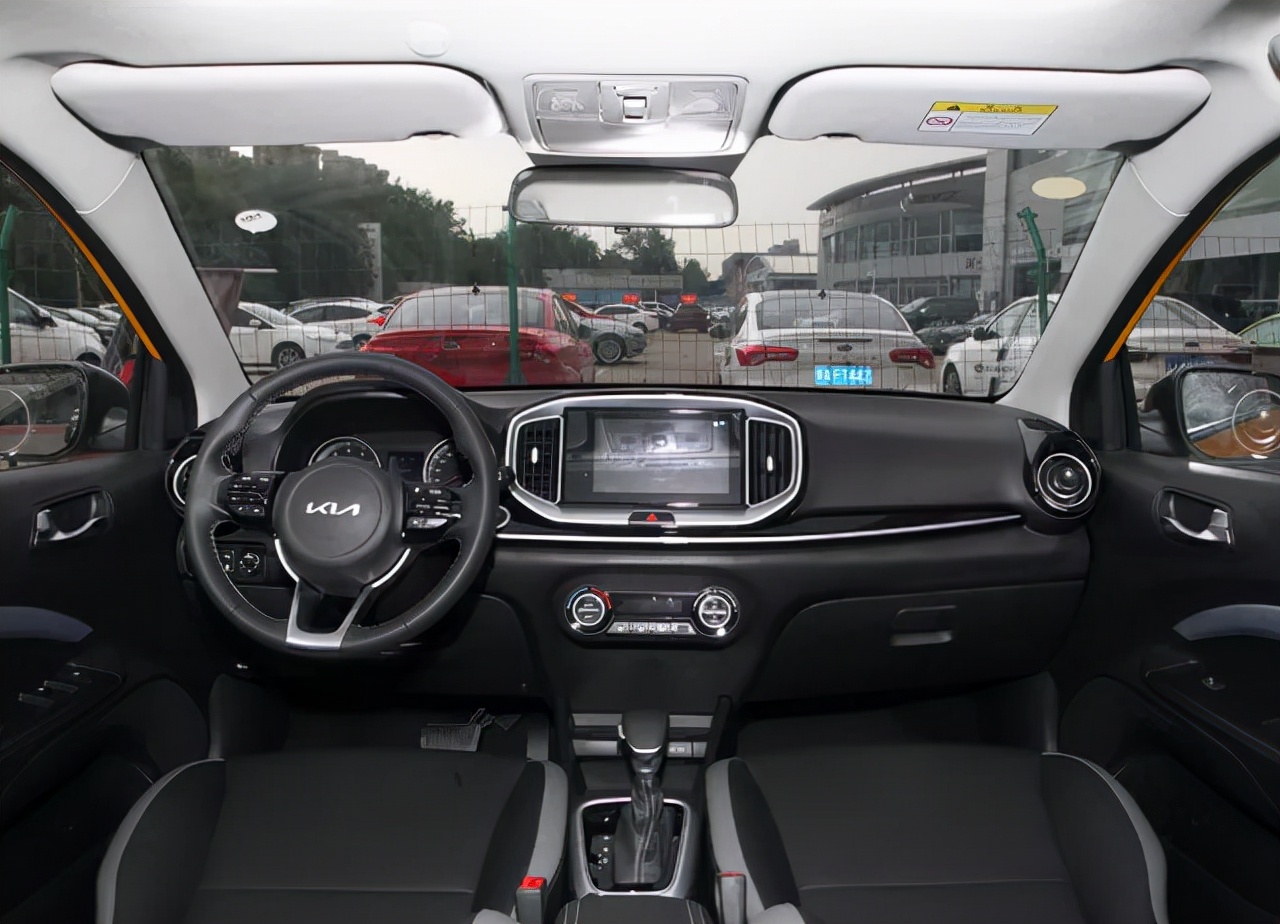 落地价不到8万首选这三台轿车,这几款车值得推荐堪称性价比之王