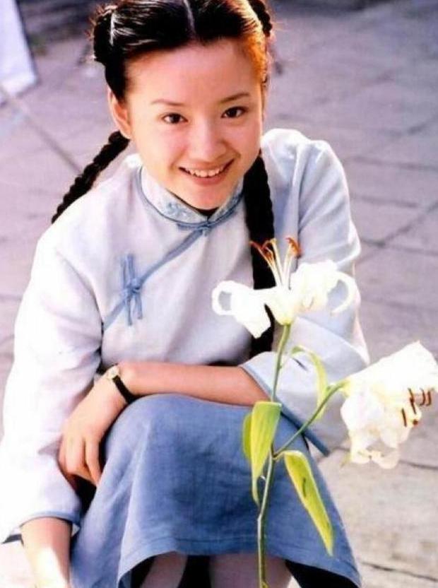 这6位女星上镜前后反差巨大,11位女明星发福前后判若两人