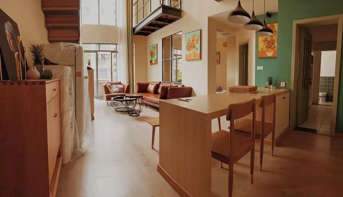 95后的男人独居生活,95后男生房子