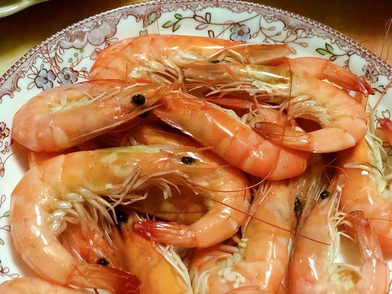 医生建议这四种水果尽量要少吃,医生建议三种食物少吃