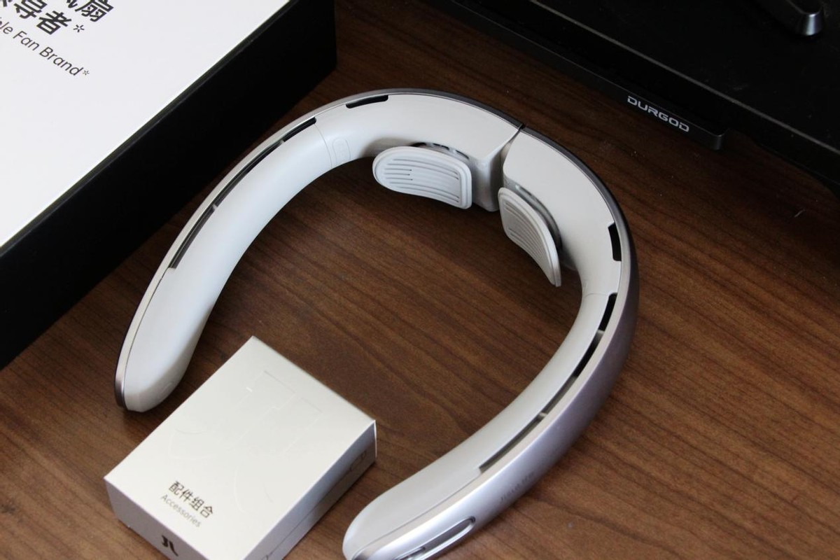 手持风扇和挂脖风扇测评,测评挂脖风扇真那么好用吗