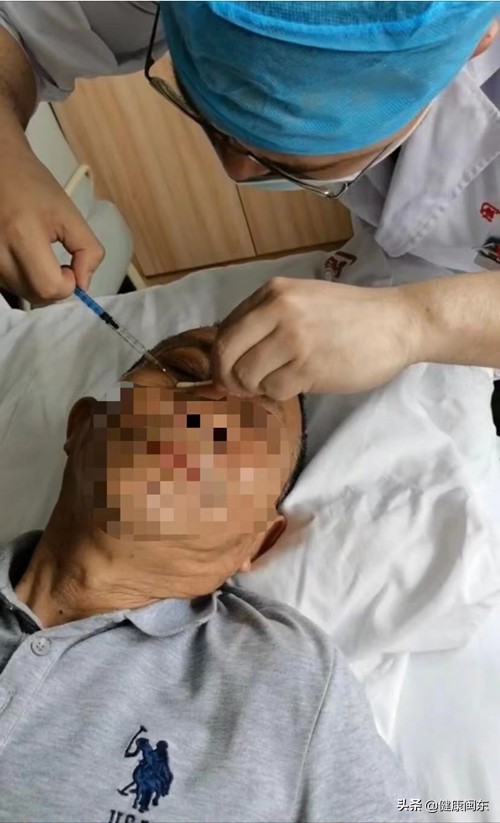 患者时而全身抽搐,患者浑身抽搐意识丧失怎么处理