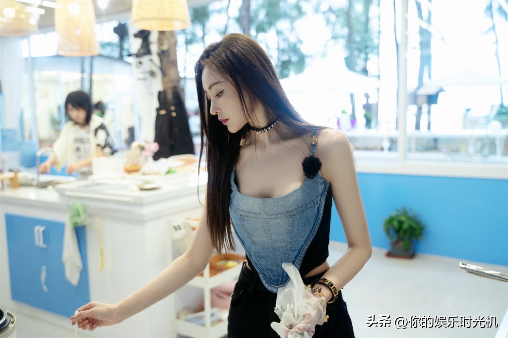 《乐队的海边》收视扑街，三大失误成败笔，芒果台这次“赌”错了