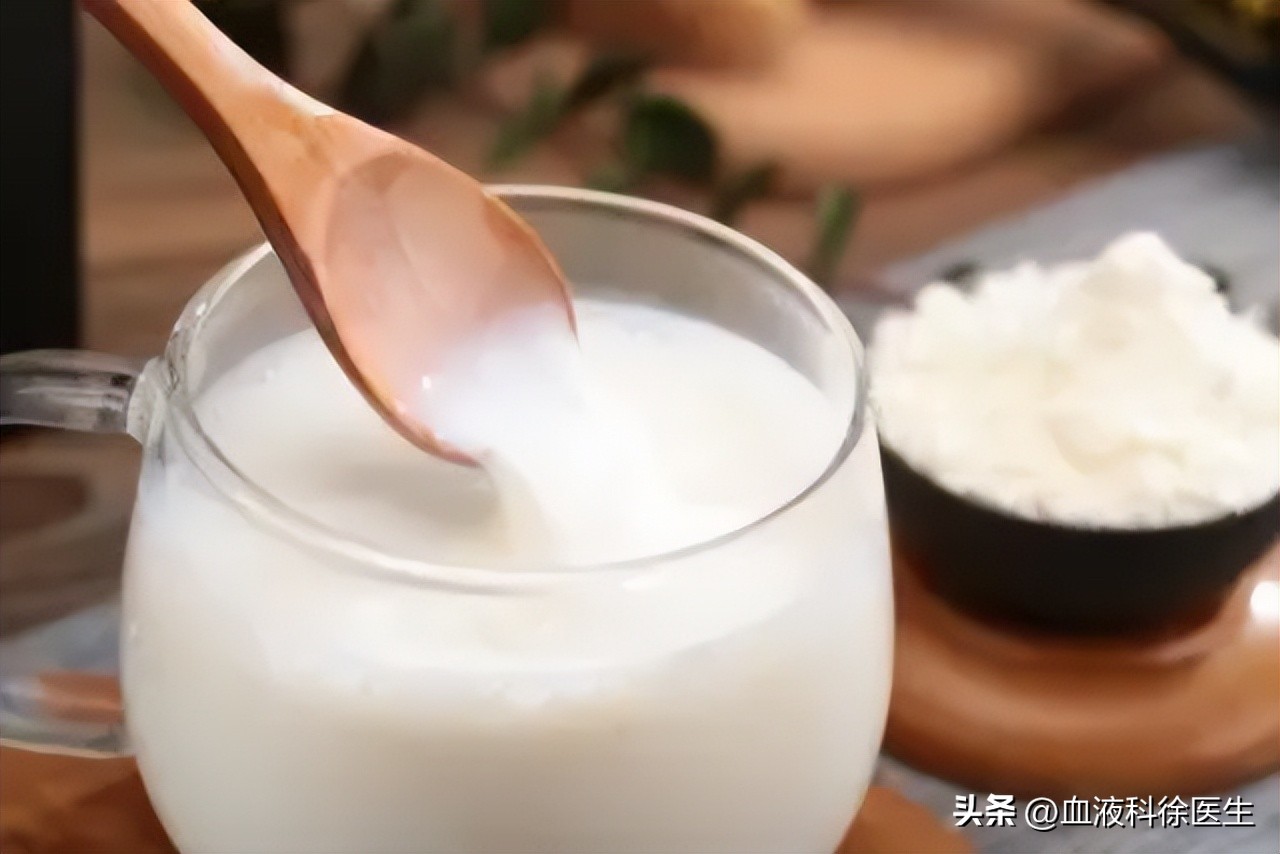 老年人别太节俭多补充这几种食物,老年人不建议吃的零食