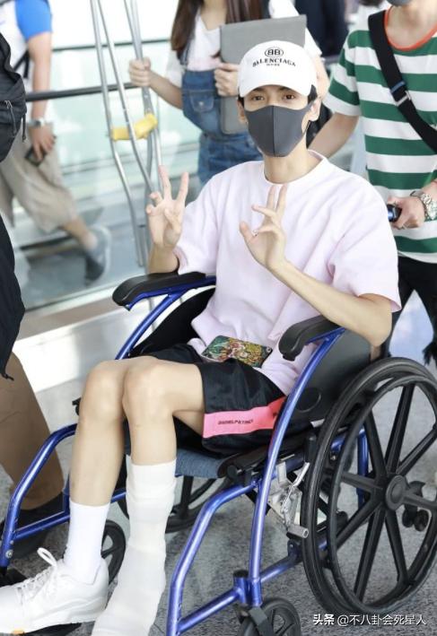 前摄镜头拍人脸为什么变丑,镜头前凹身材