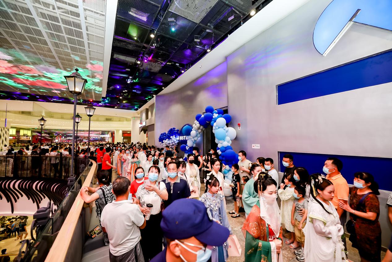 从门可罗雀到门庭若市的奇迹,开店从门可罗雀到门庭若市