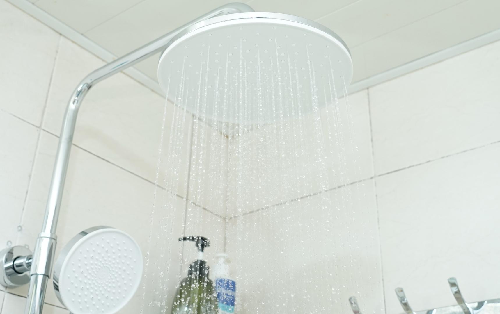 小米米家控温淋浴花洒,米家控温淋浴花洒s1用不用插电