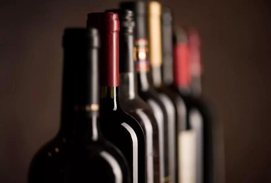 葡萄酒中加二氧化硫杀菌原理,葡萄酒中二氧化硫添加的方法