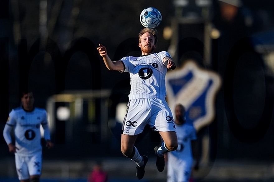 出奇体育,出奇体育足球