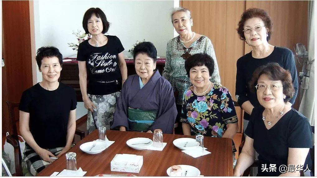 上海老年人卖房1000万养老,上海一老人卖房住养老院