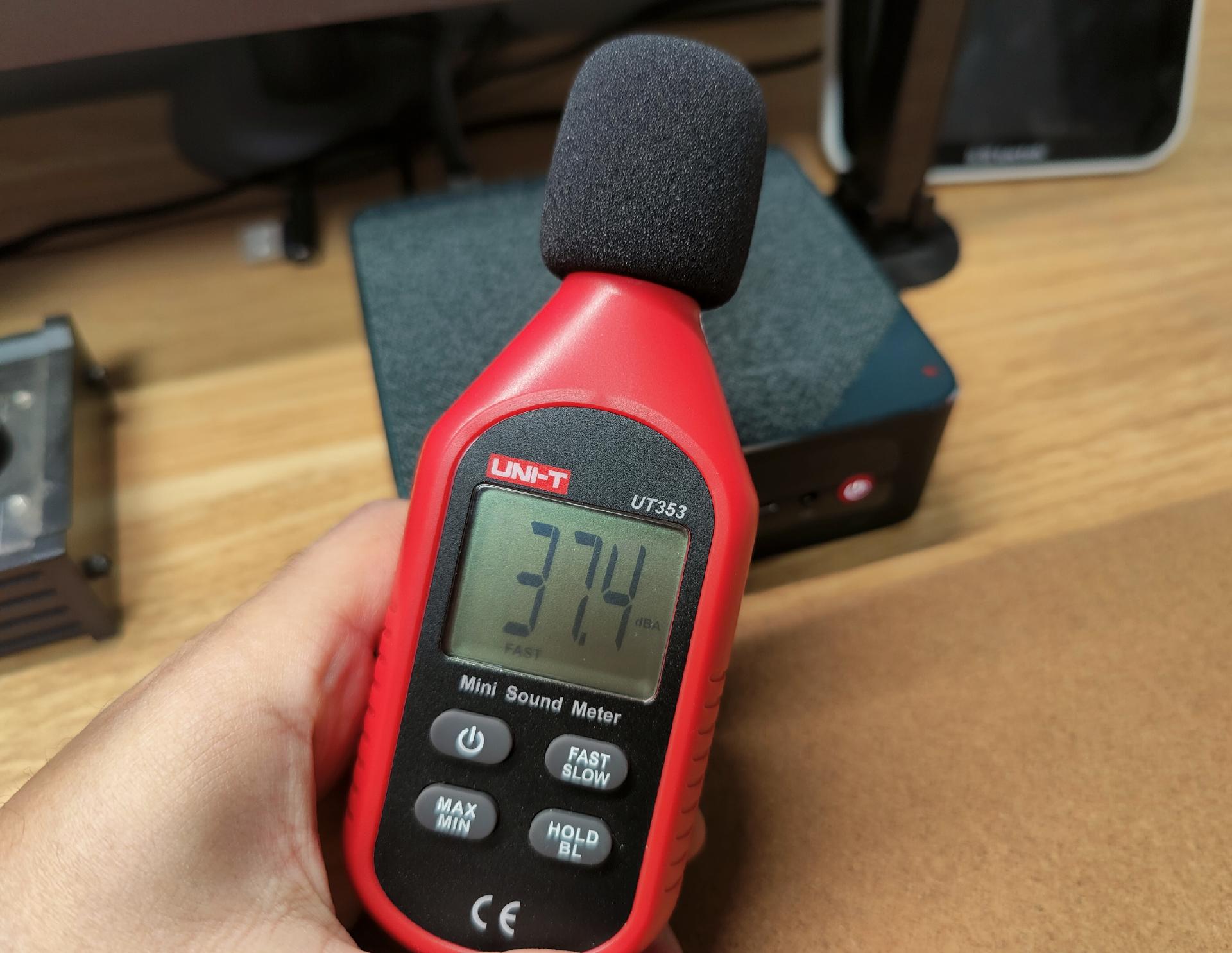 搭载R7-7735HS零刻SER6ProVEST,马甲版深度测试