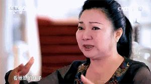 独生女惨死25年，做15次试管、被骗上千万，她是怎么熬过来的…